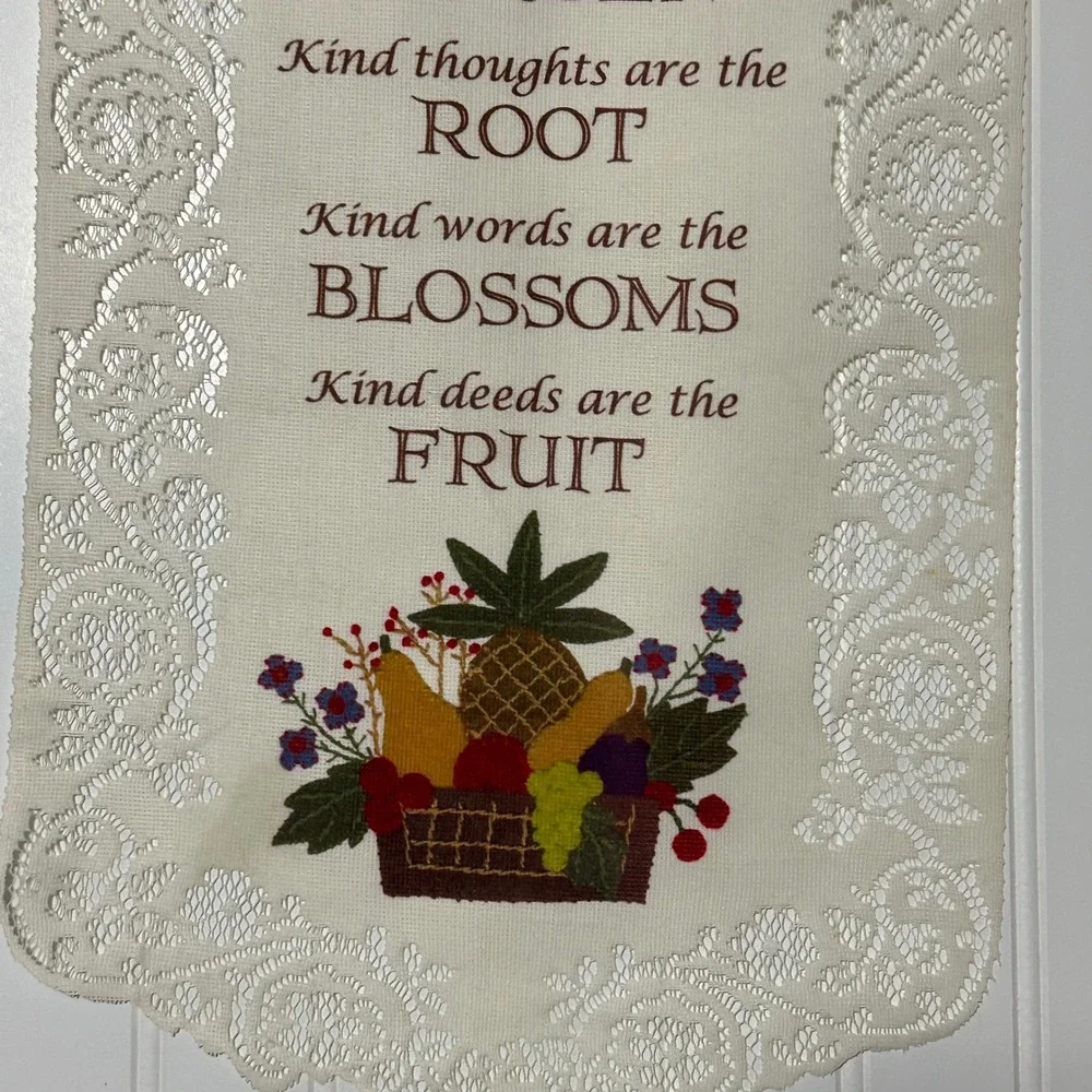 Heritage‎ Lace Wall Hanging Banner White Excellent Garden Poem   Cottage Country